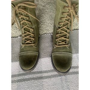 Steve Madden Combat Boot